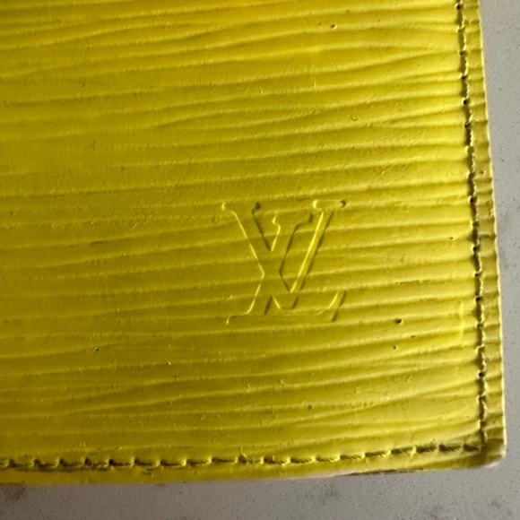 Louis Vuitton Epi Z Agenda PM - Picture 3 of 9